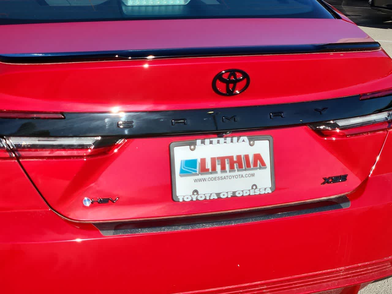 Thumbnail: 2025 Toyota Camry - 11
