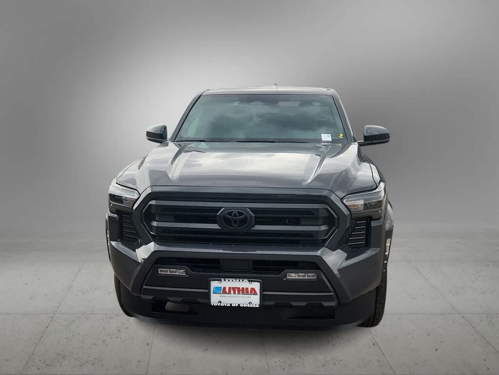New 2025 Toyota Tacoma SR5 Truck
