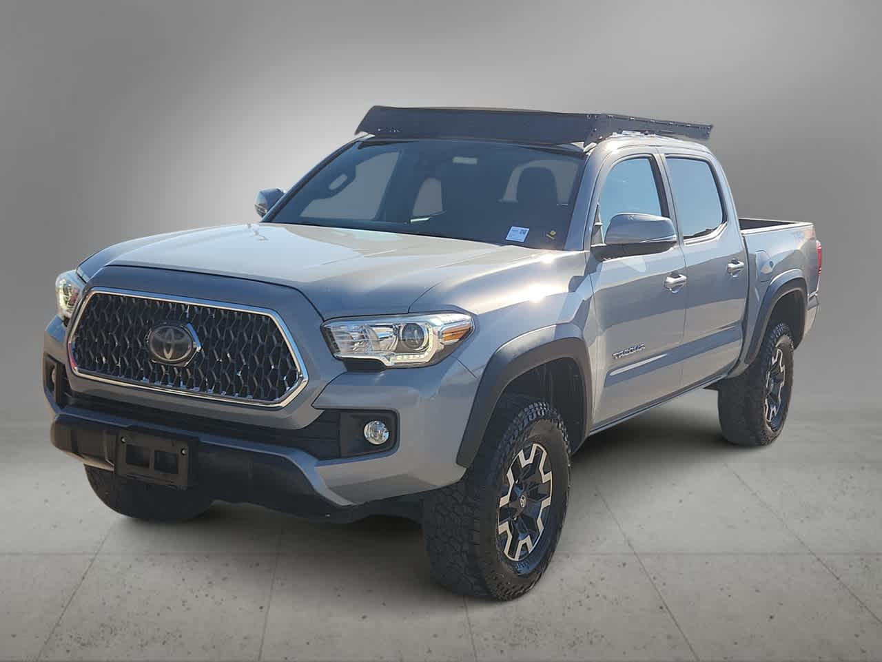 Thumbnail: 2019 Toyota Tacoma - 4