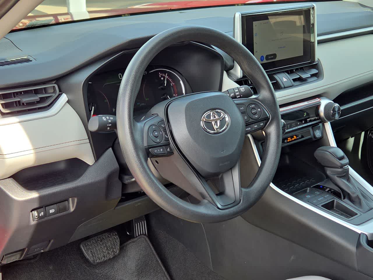 Thumbnail: 2025 Toyota RAV4 - 10