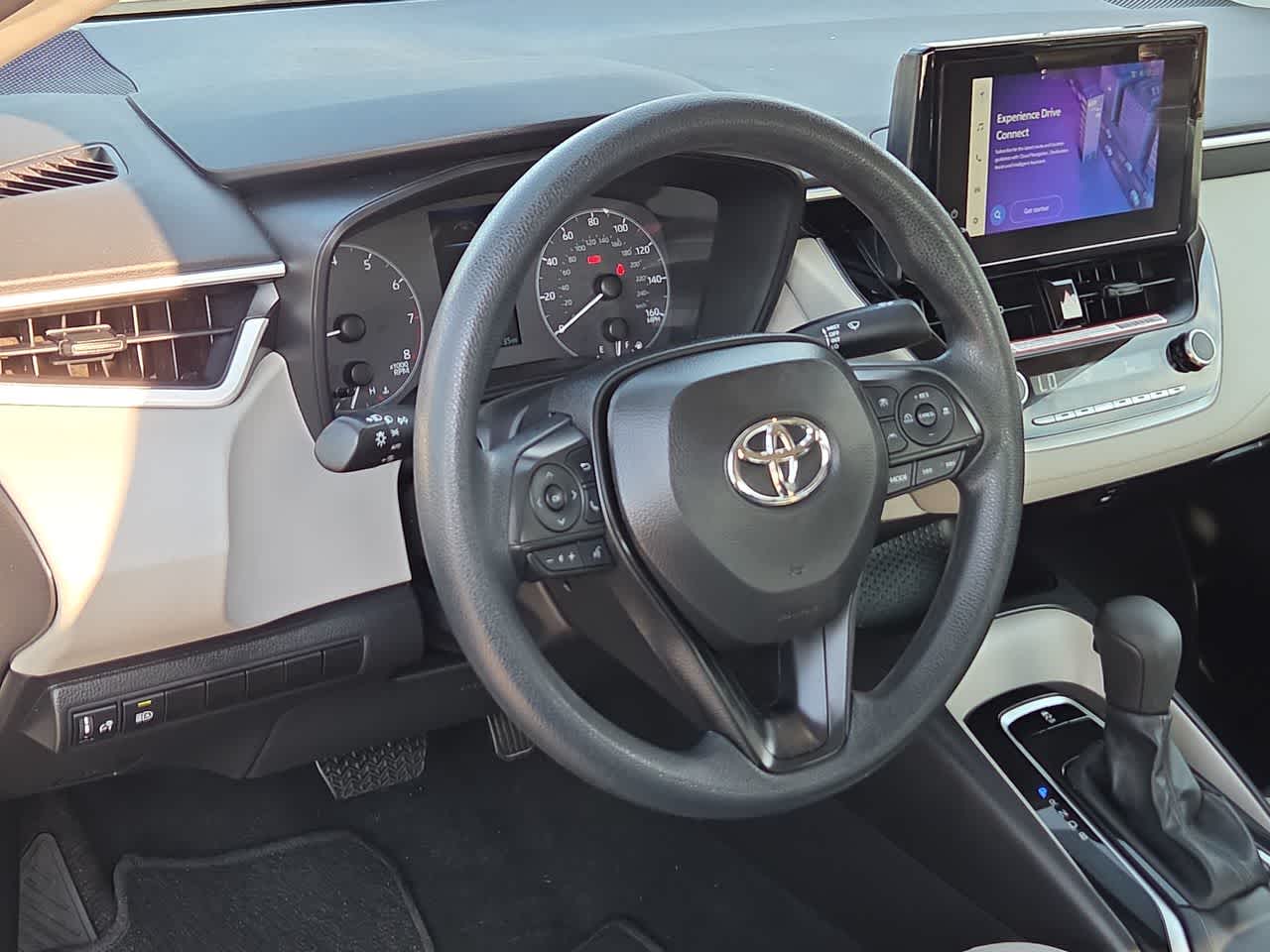 Thumbnail: 2025 Toyota Corolla - 10