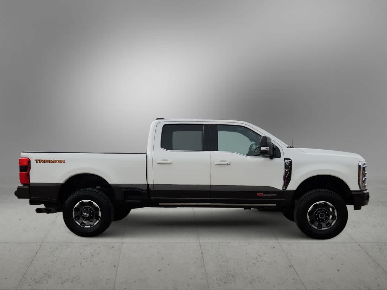 Thumbnail: 2024 Ford Econoline - 9