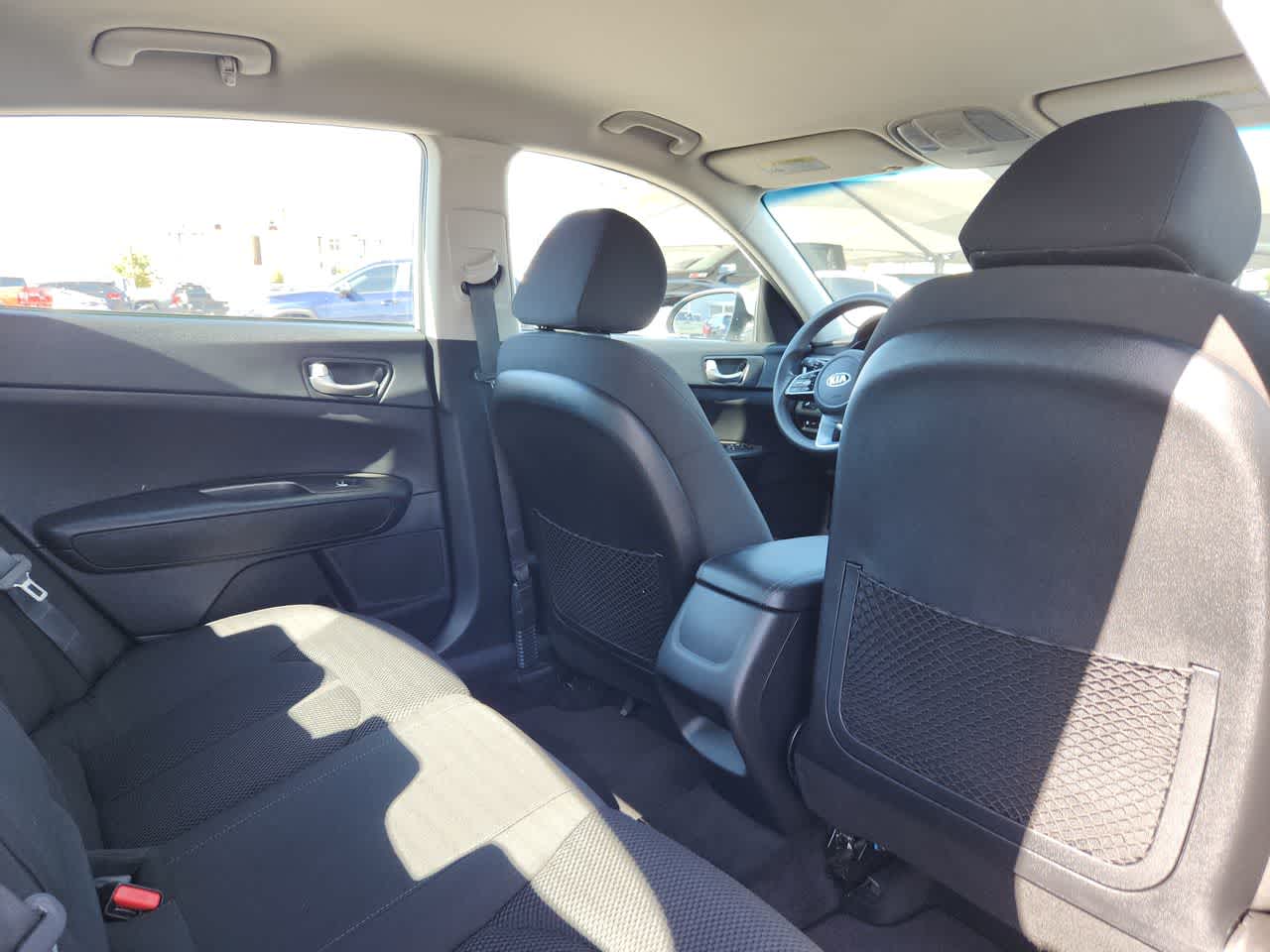 Thumbnail: 2020 Kia Optima - 21