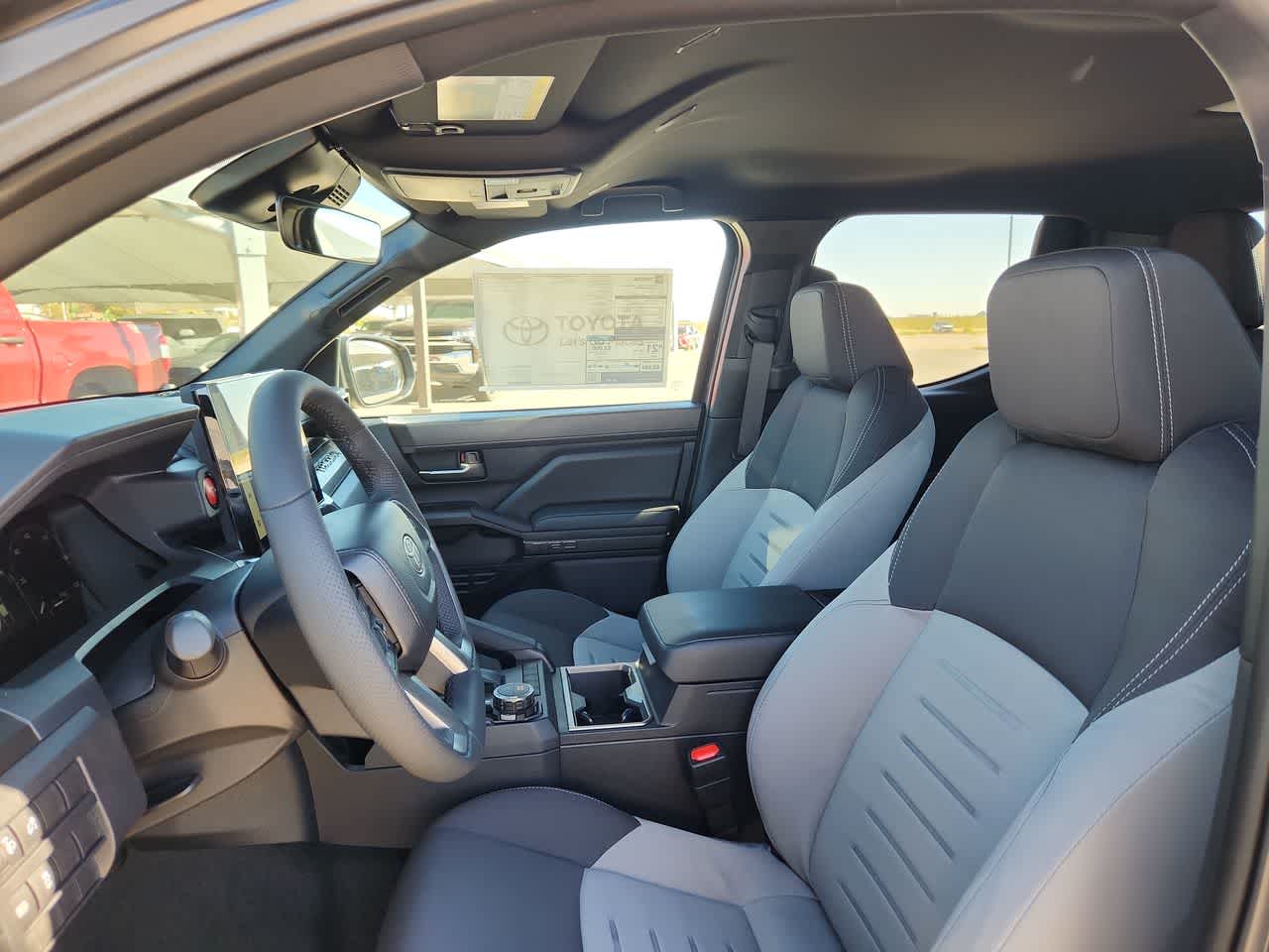 Thumbnail: 2025 Toyota Tacoma - 15