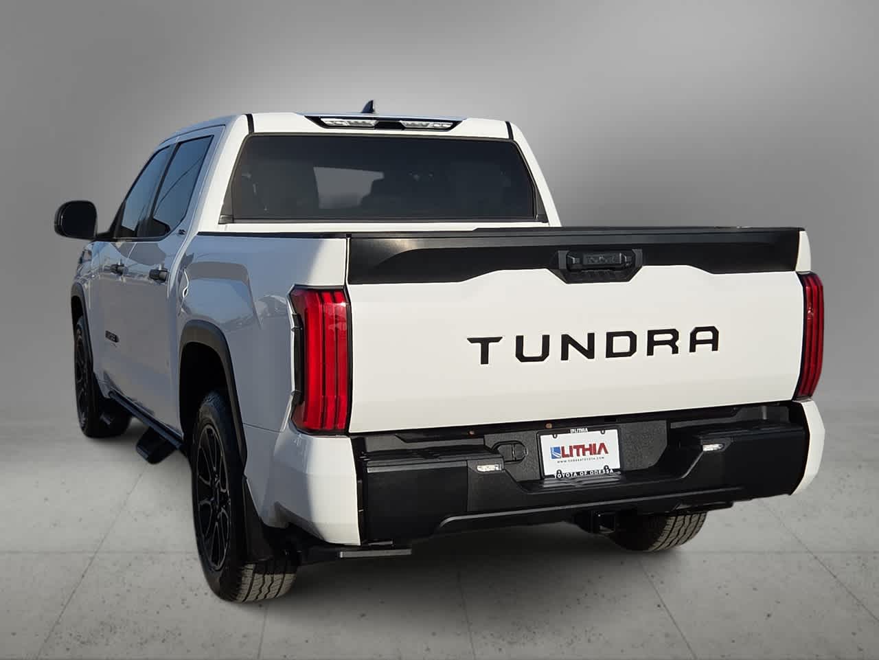 Thumbnail: 2024 Toyota Tundra - 7