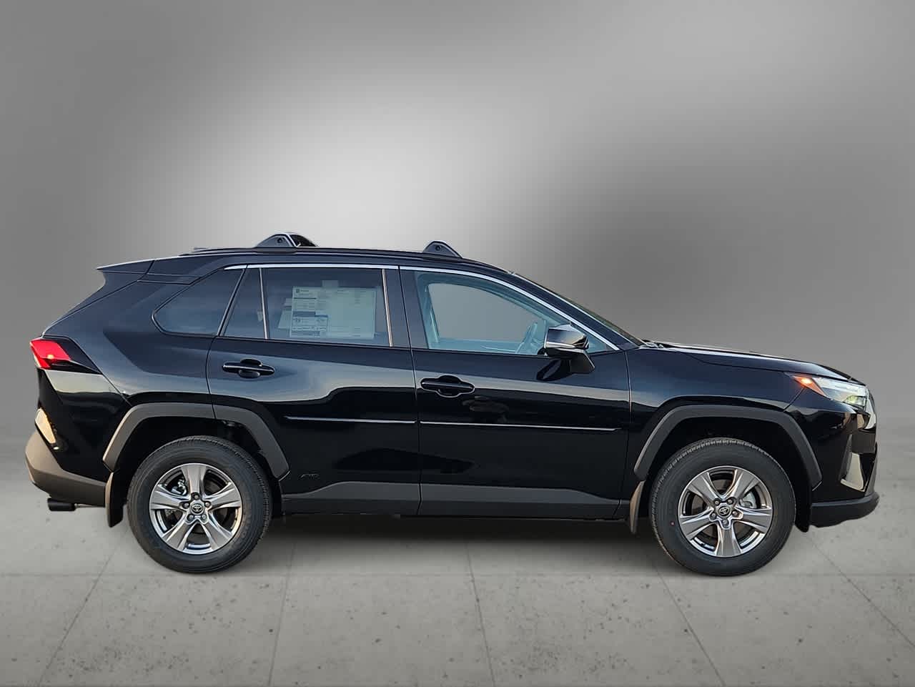 Thumbnail: 2025 Toyota RAV4 - 9