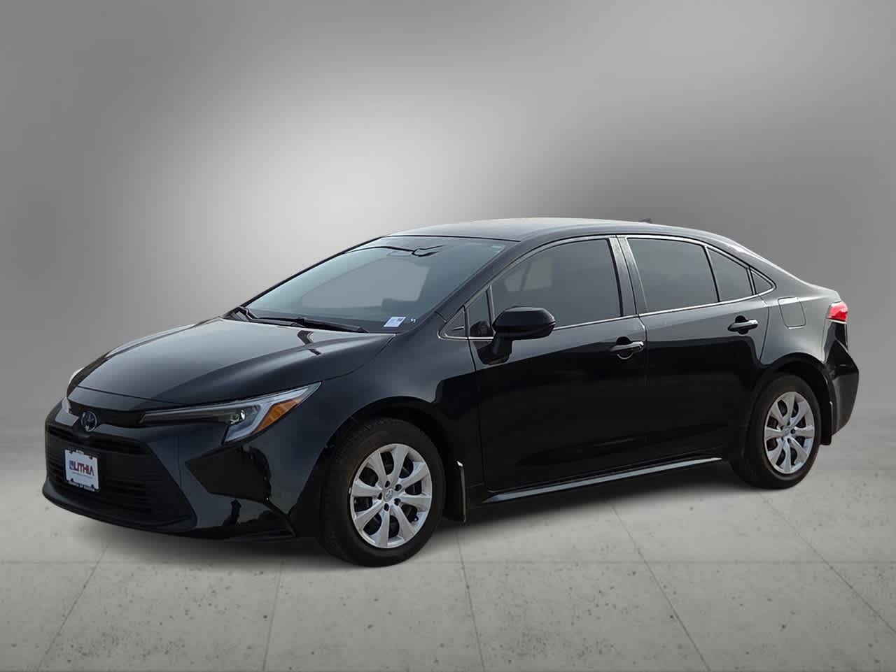 Thumbnail: 2025 Toyota Corolla - 3