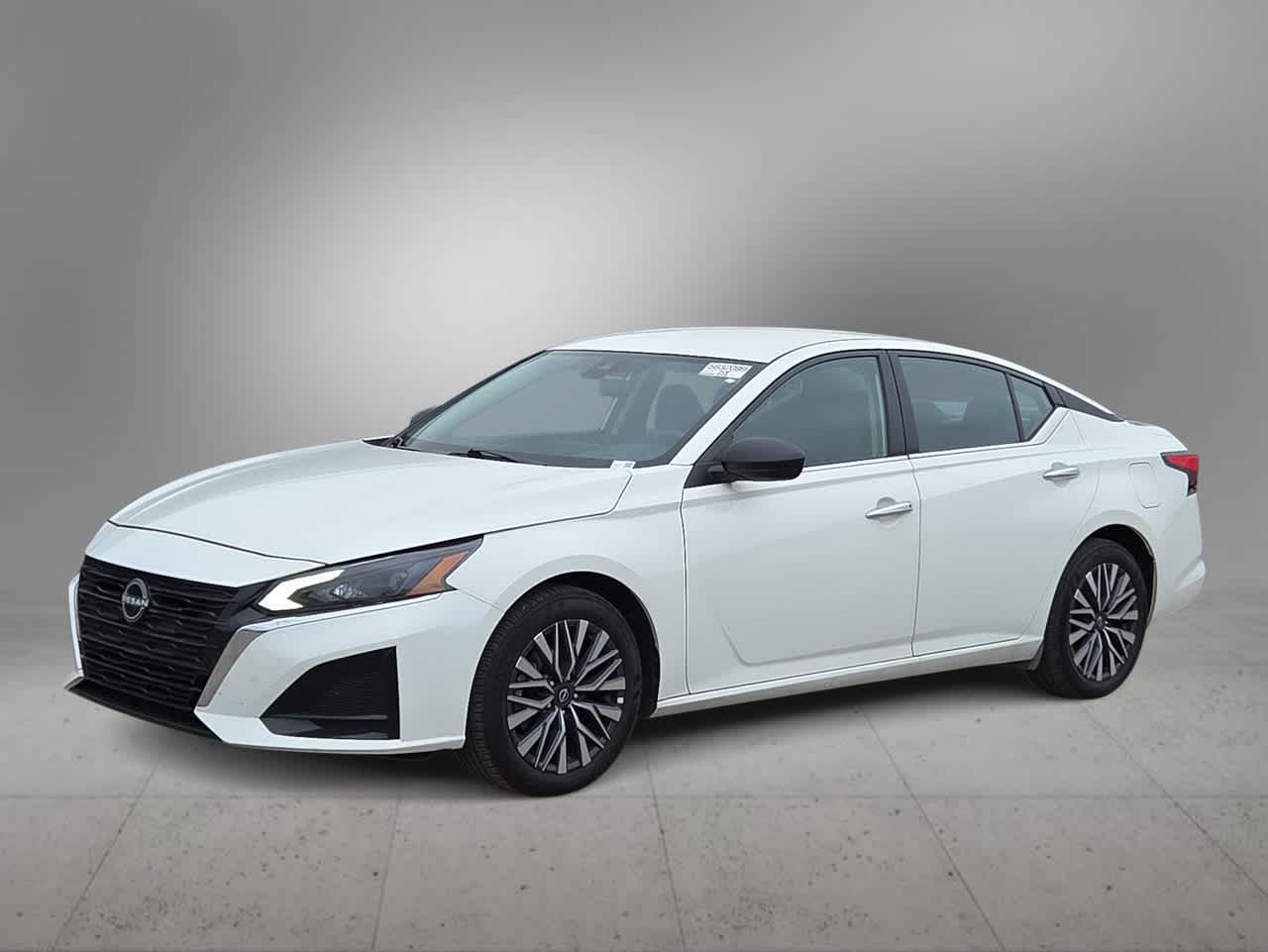 Thumbnail: 2025 Nissan Altima - 4