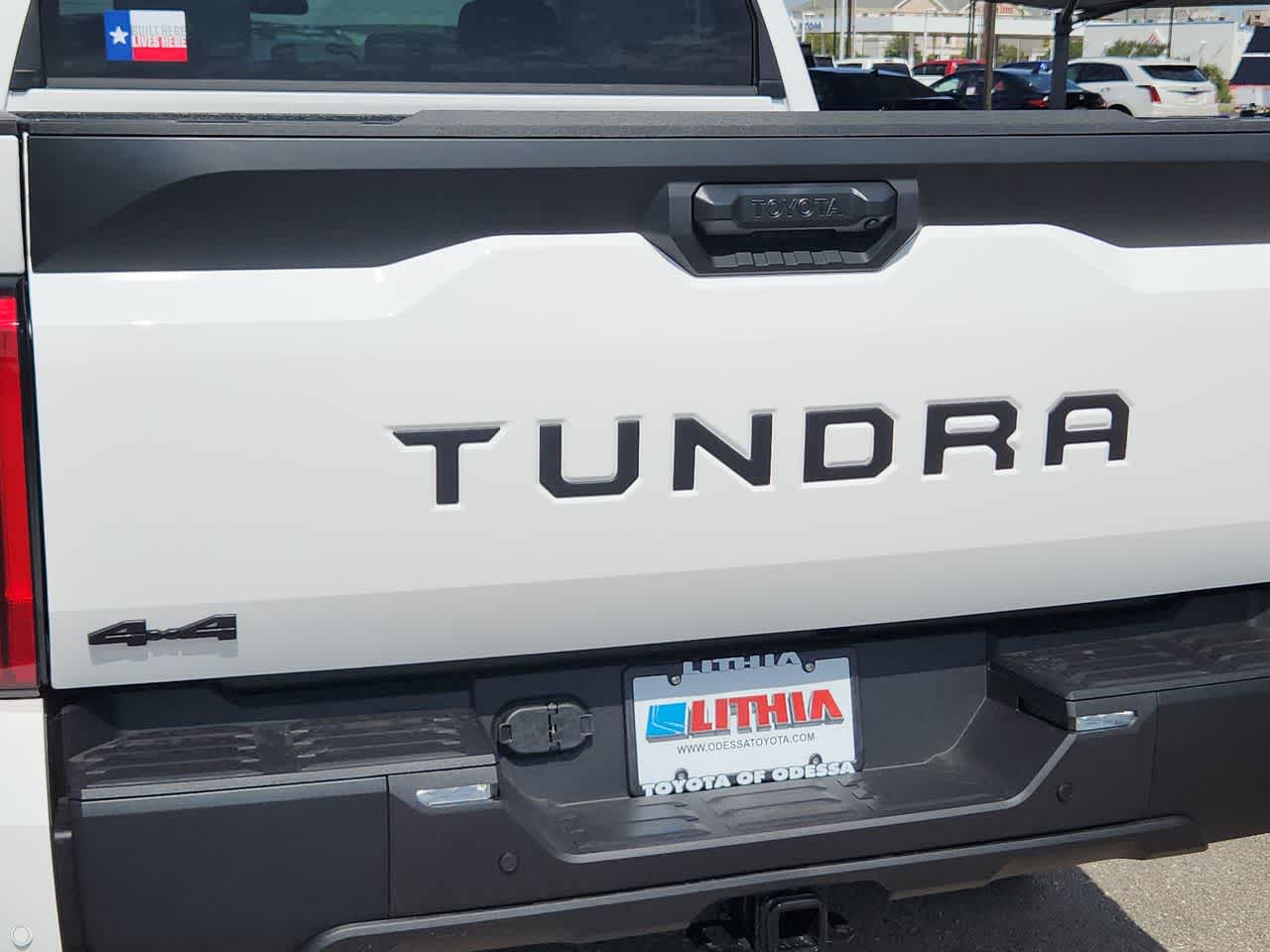 Thumbnail: 2025 Toyota Tundra - 11