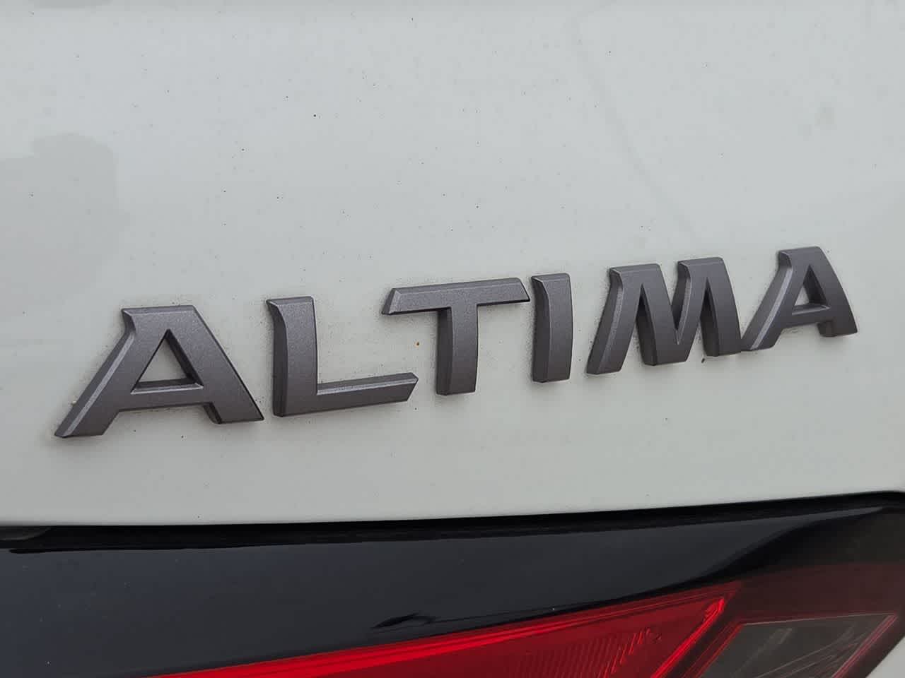Thumbnail: 2025 Nissan Altima - 11