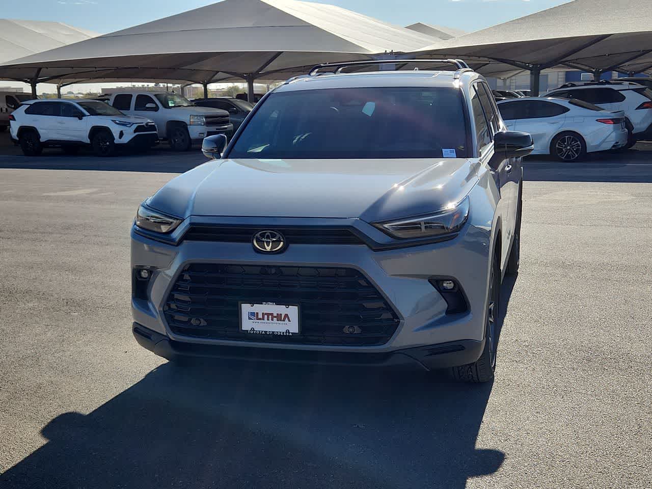 Thumbnail: 2026 Toyota Grand Highlander - 3