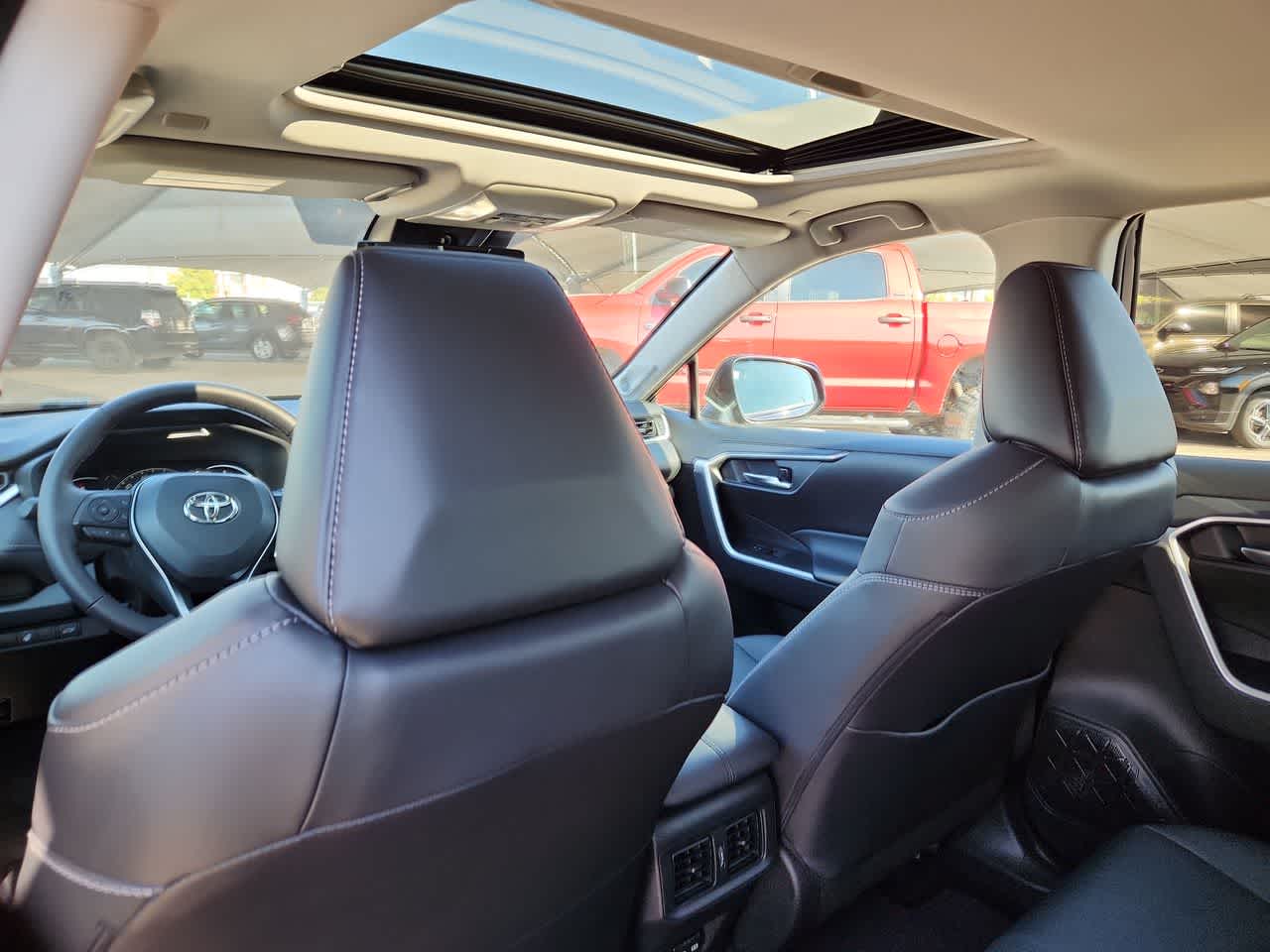 Thumbnail: 2023 Toyota RAV4 - 16