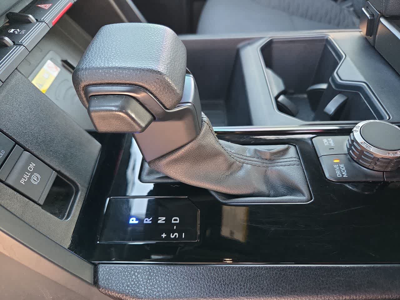Thumbnail: 2025 Toyota Tundra - 21