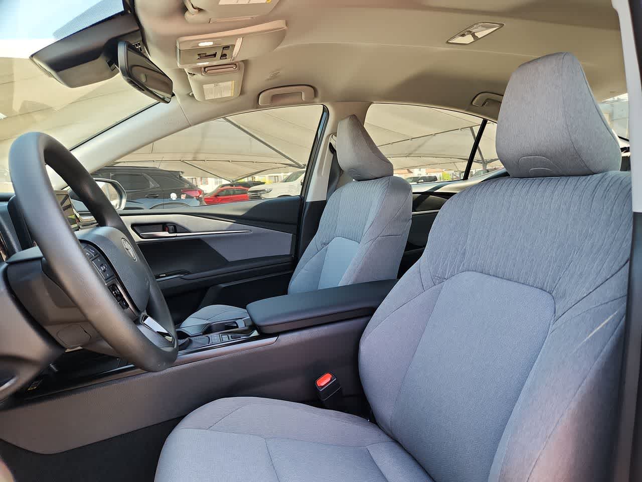 Thumbnail: 2025 Toyota Camry - 15