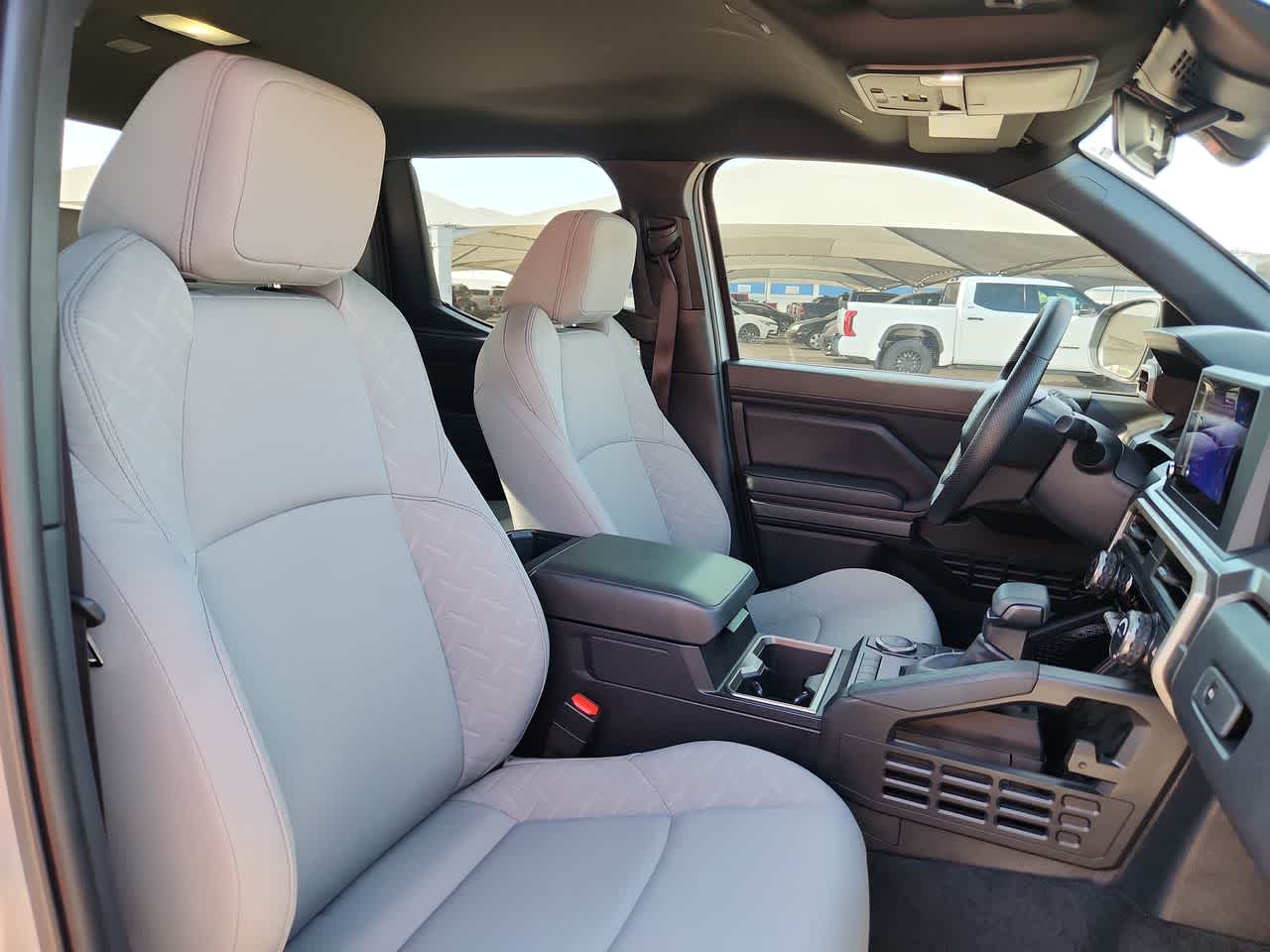 Thumbnail: 2024 Toyota Tacoma - 18