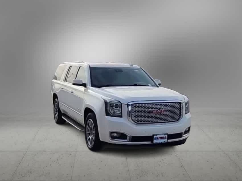 2015 GMC Yukon XL Denali 2