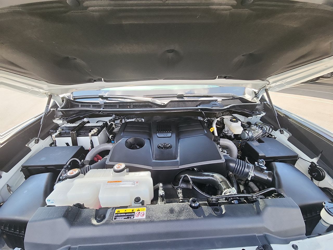 Thumbnail: 2022 Toyota Tundra - 9