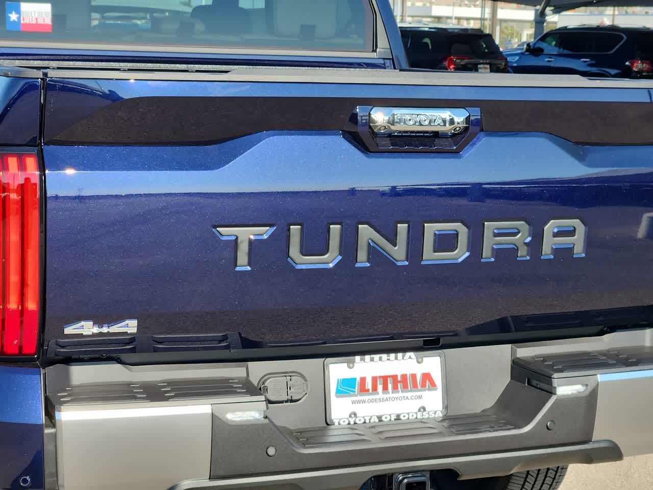 Thumbnail: 2025 Toyota Tundra - 11