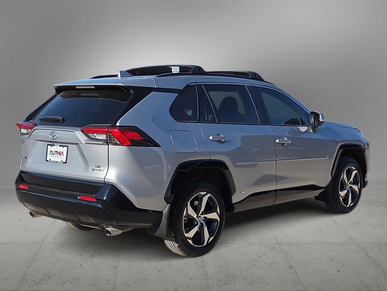 Thumbnail: 2025 Toyota RAV4 - 8