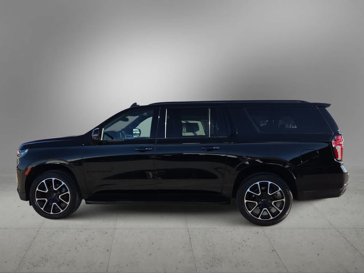 Thumbnail: 2021 Chevrolet Suburban - 5
