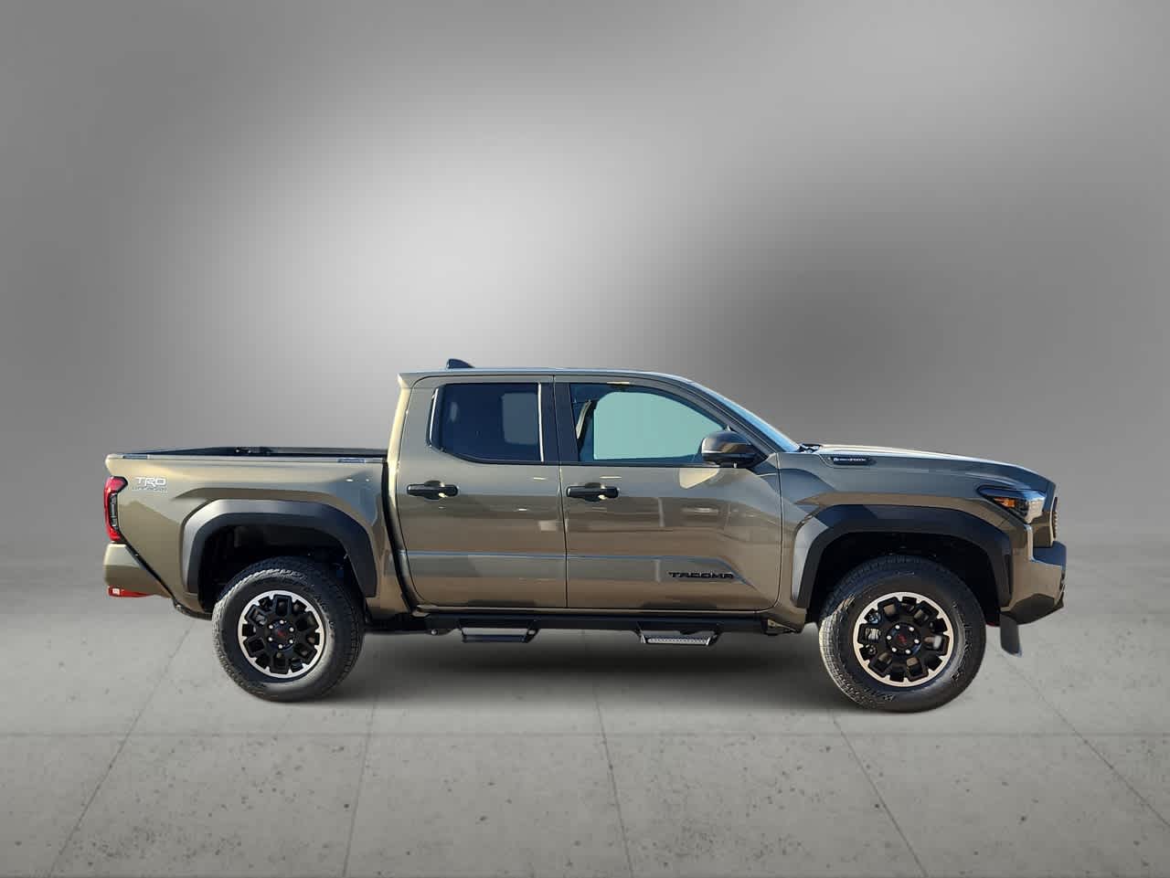 Thumbnail: 2025 Toyota Tacoma - 9
