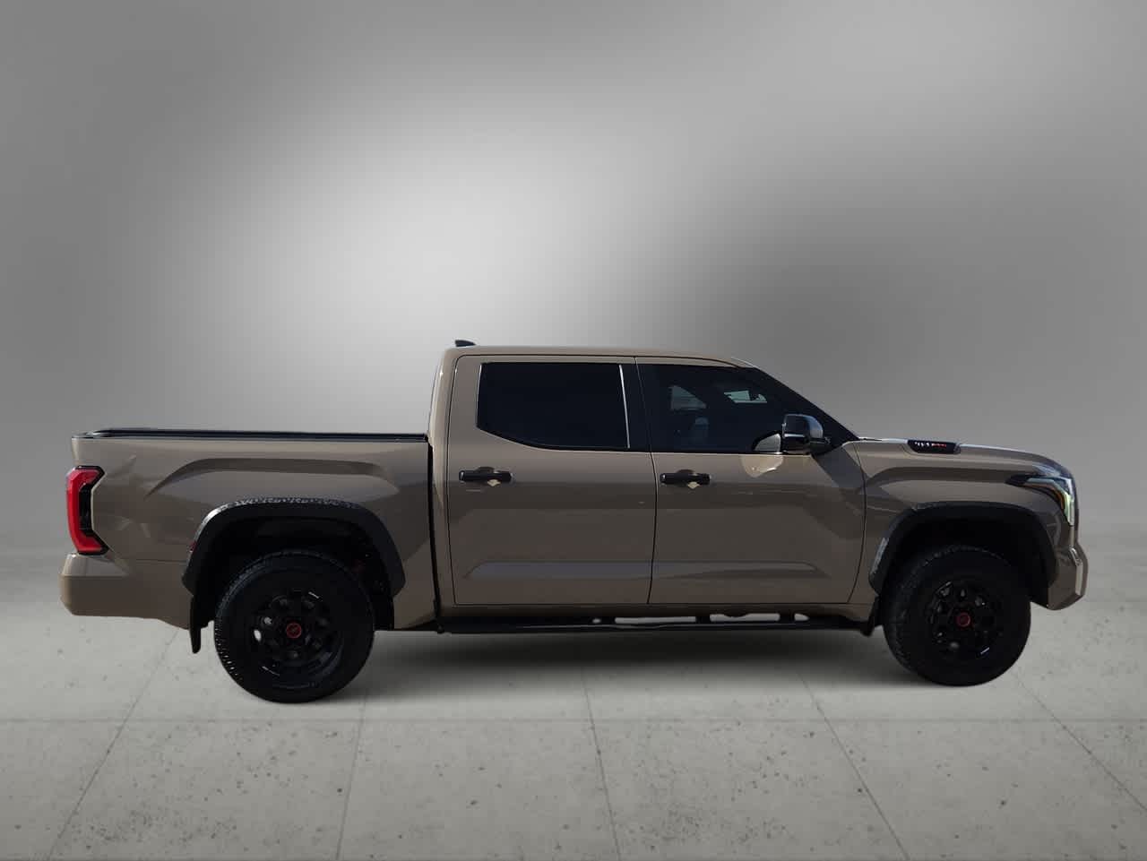 Thumbnail: 2025 Toyota Tundra - 9