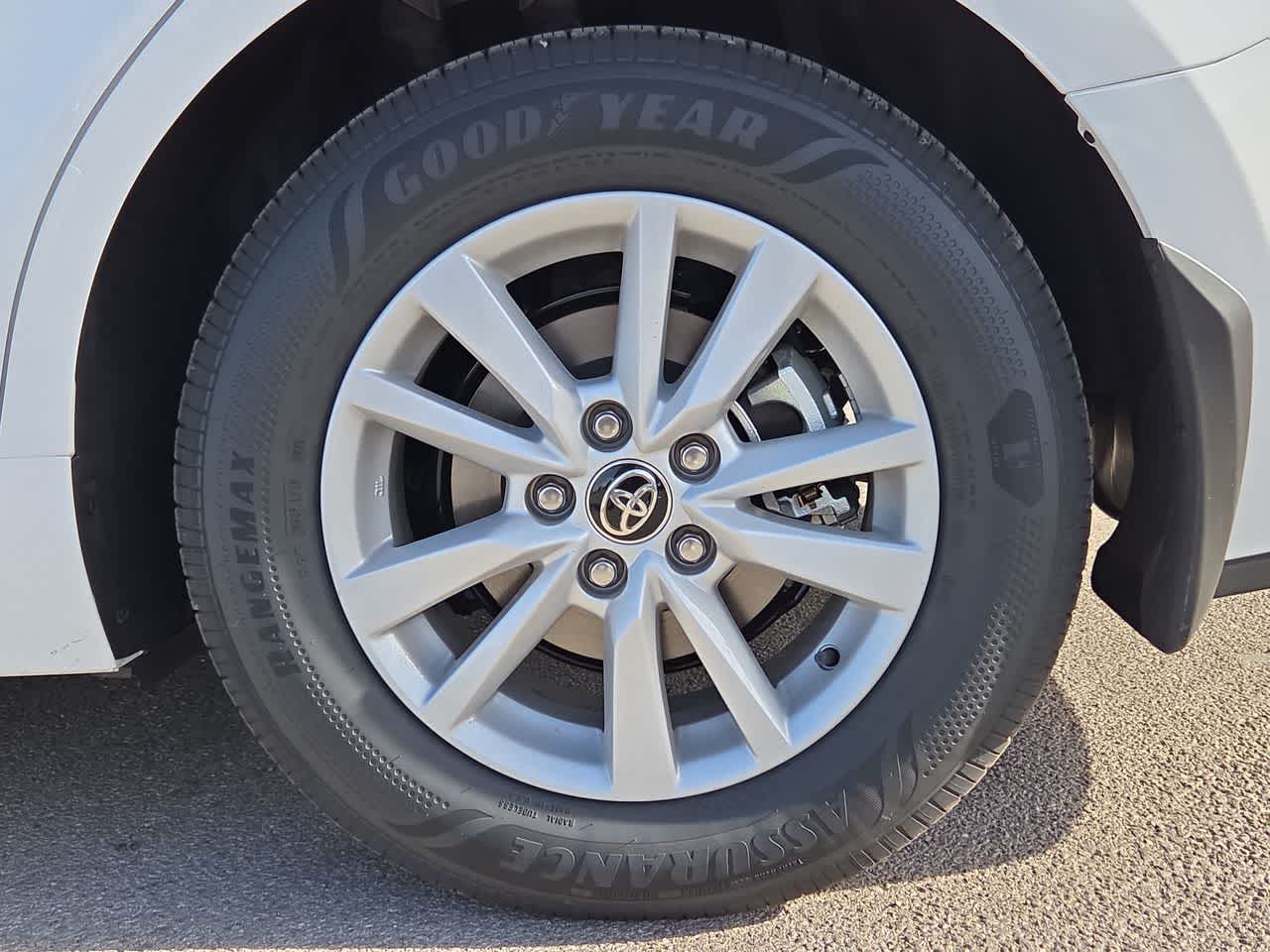 Thumbnail: 2026 Toyota Camry - 12