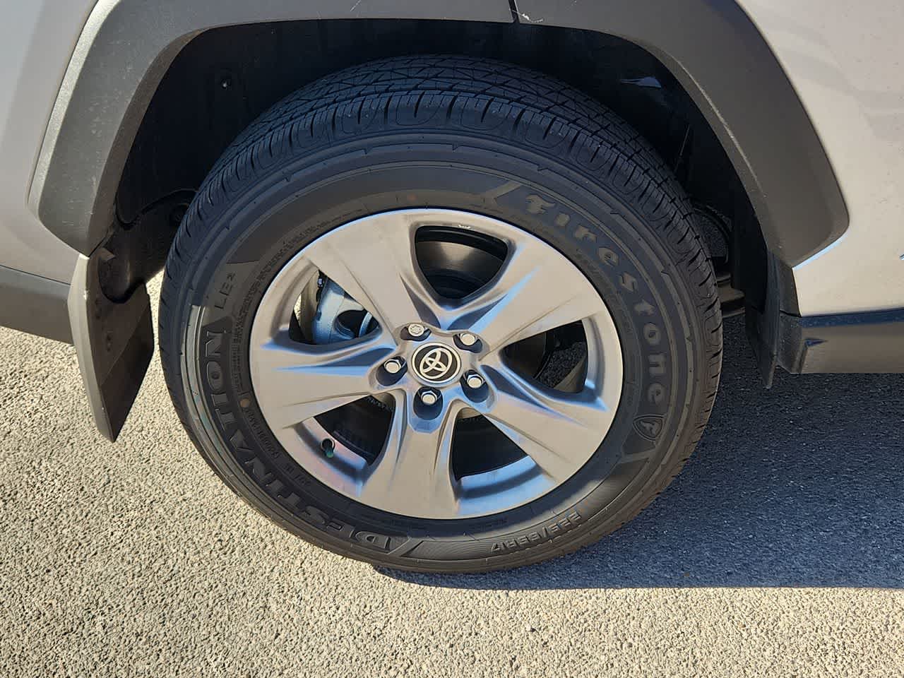 Thumbnail: 2025 Toyota RAV4 - 12