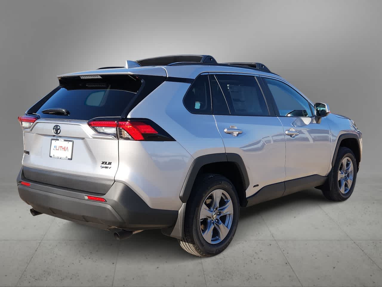 Thumbnail: 2025 Toyota RAV4 - 8