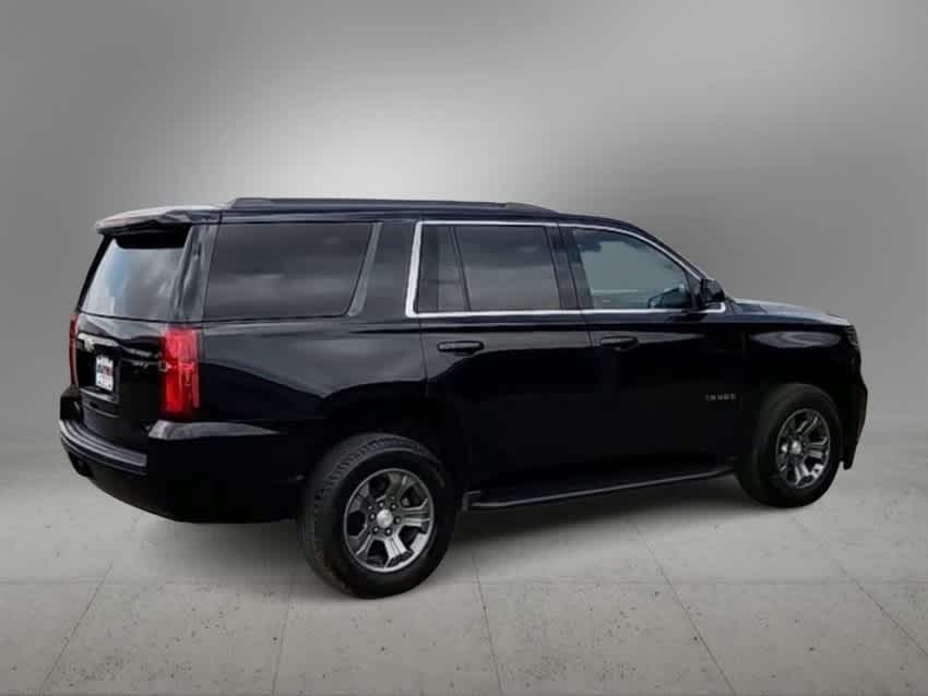 Thumbnail: 2018 Chevrolet Tahoe - 8