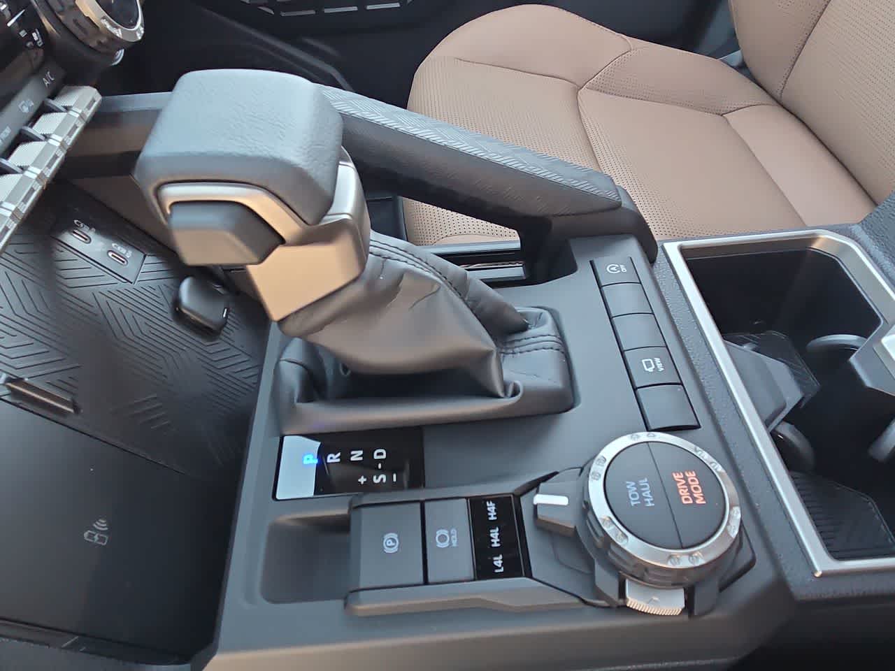 Thumbnail: 2026 Toyota 4Runner - 21