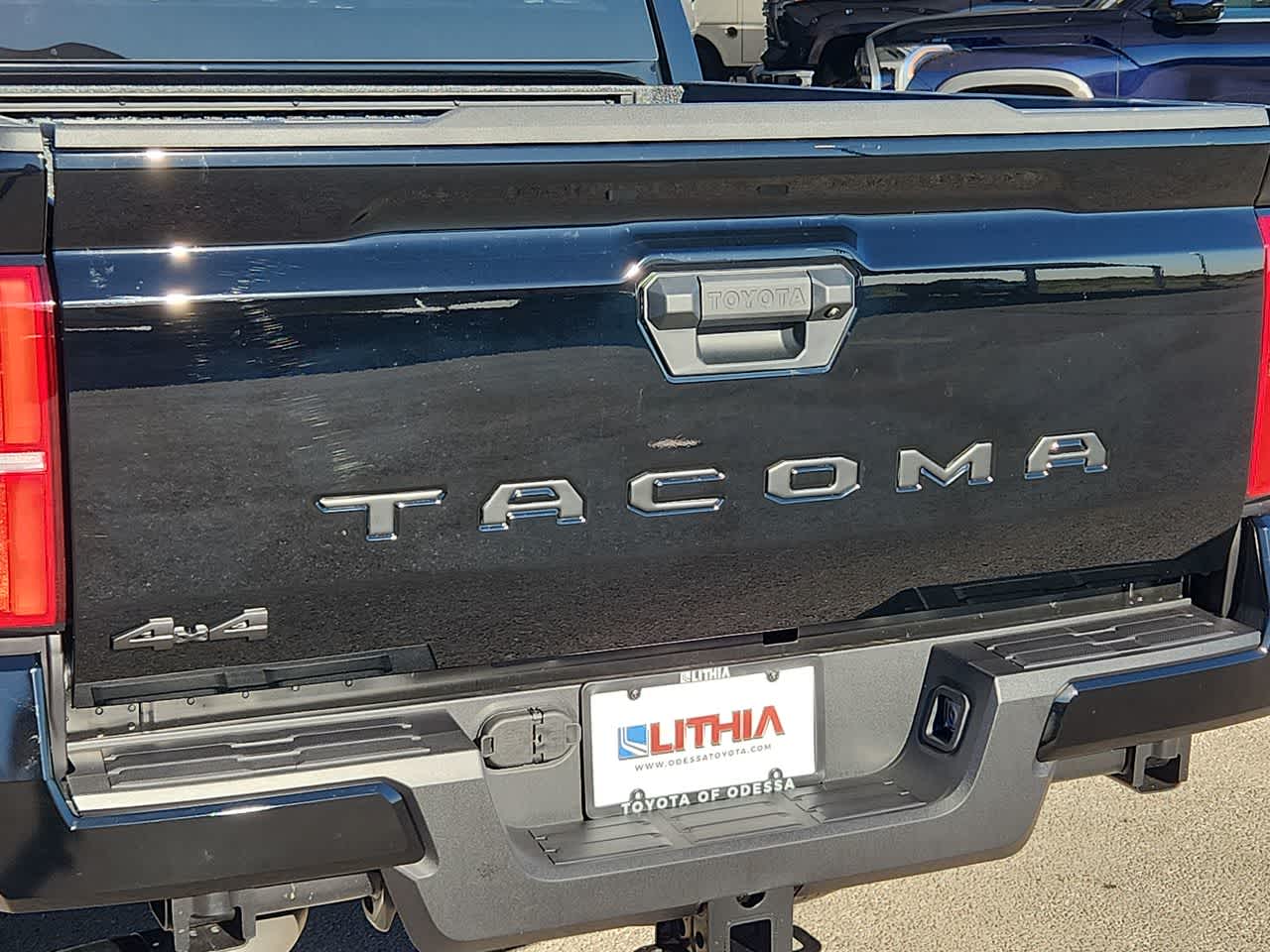 Thumbnail: 2025 Toyota Tacoma - 11