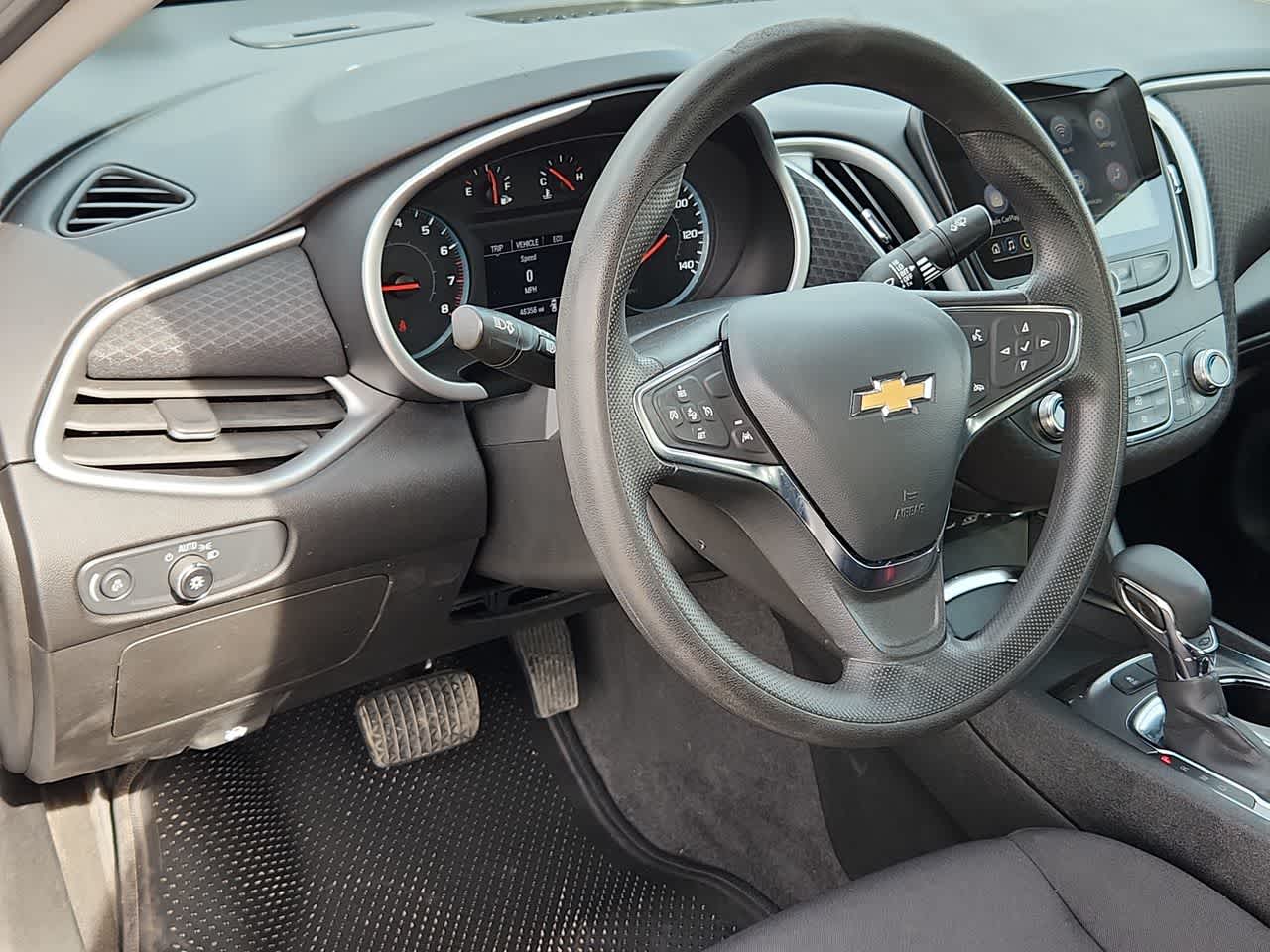 Thumbnail: 2024 Chevrolet Malibu - 10