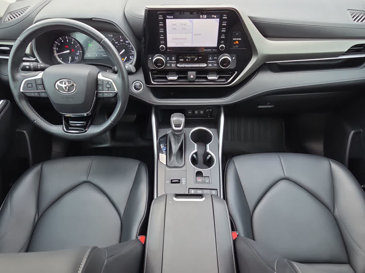 Thumbnail: 2021 Toyota Highlander - 14