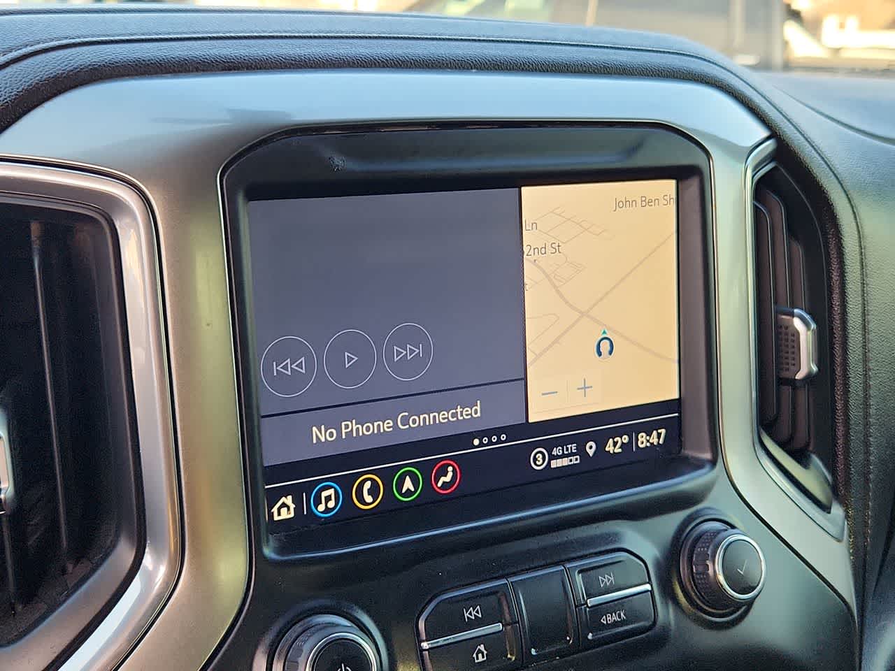 Thumbnail: 2021 Chevrolet Silverado 2500 - 24