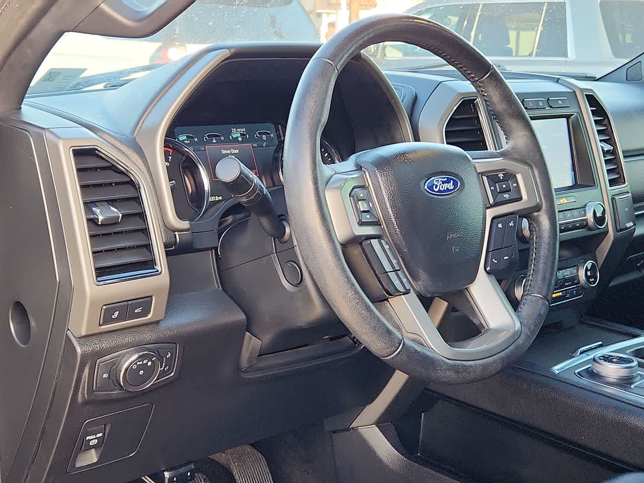 Thumbnail: 2021 Ford Expedition - 10