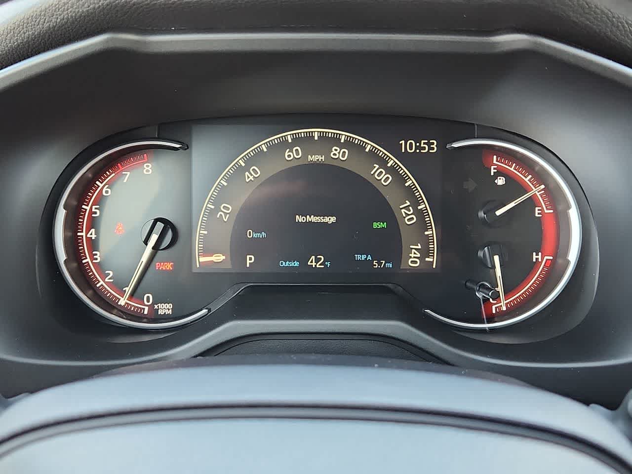 Thumbnail: 2025 Toyota RAV4 - 22