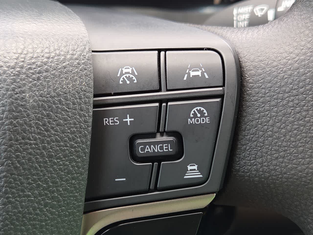 Thumbnail: 2025 Toyota Camry - 23