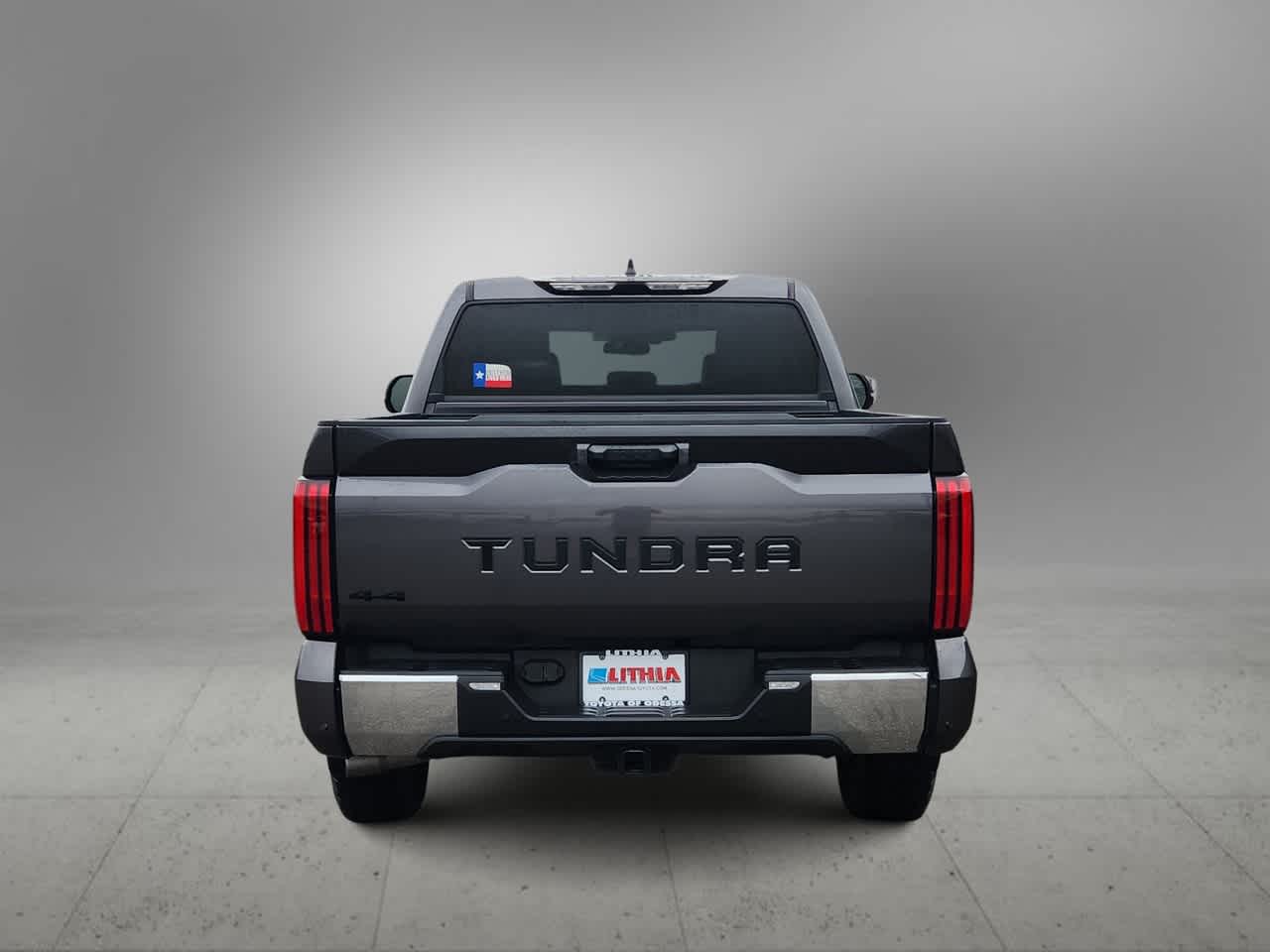 Thumbnail: 2022 Toyota Tundra - 7