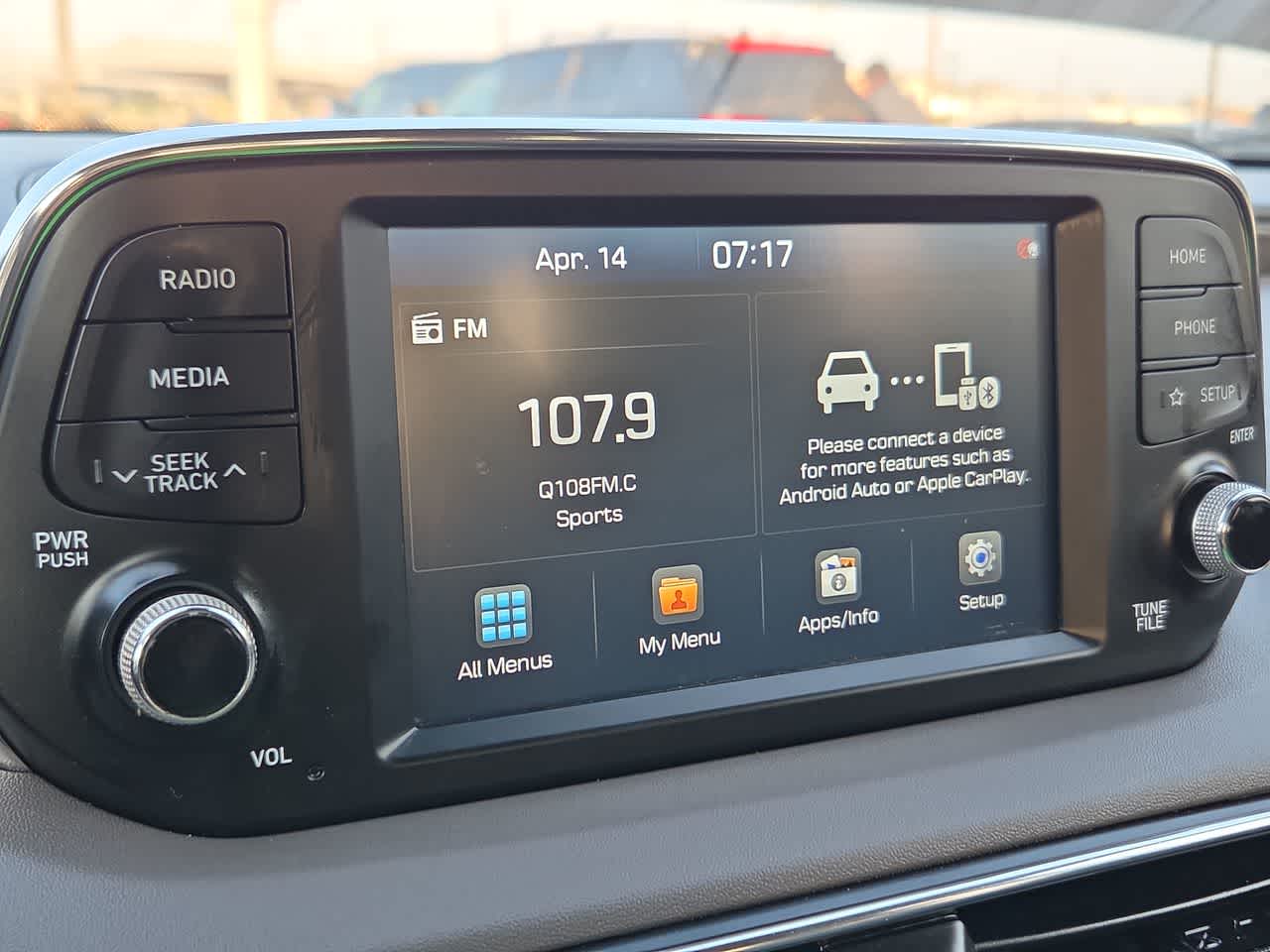 Thumbnail: 2020 Hyundai Santa Fe - 24