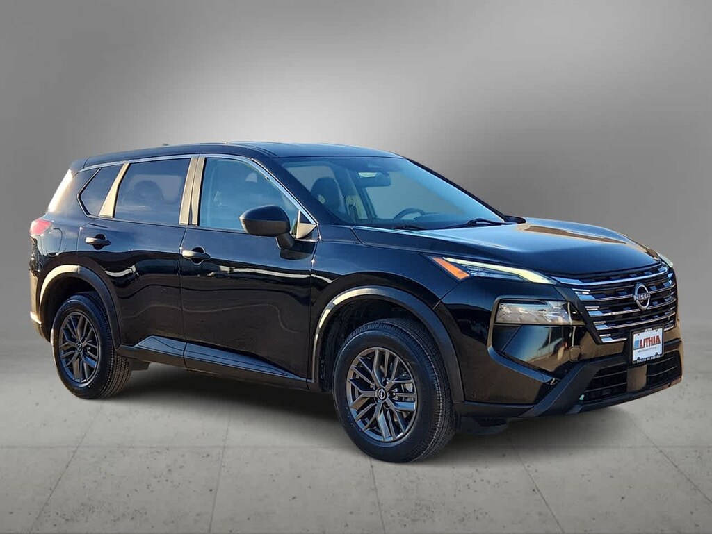 Used 2024 Nissan Rogue S SUV