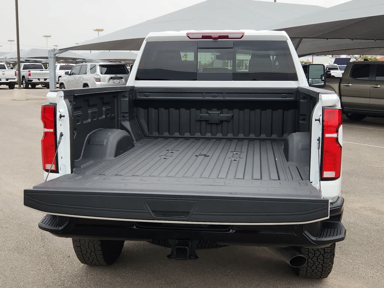 Thumbnail: 2025 Chevrolet Silverado 2500 - 23