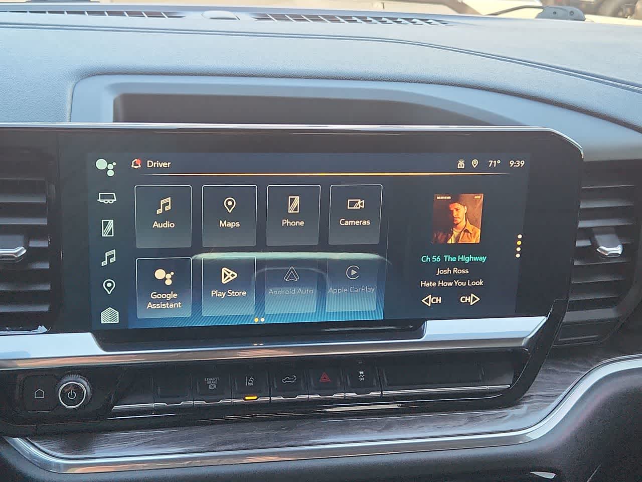 Thumbnail: 2024 Chevrolet Silverado 2500 - 24