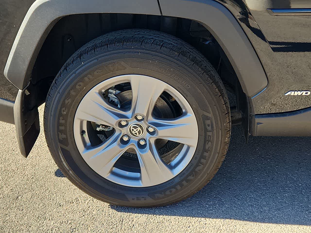 Thumbnail: 2024 Toyota RAV4 - 12