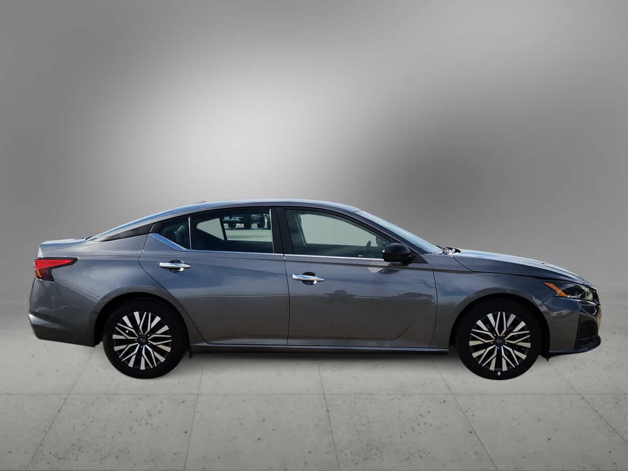 Thumbnail: 2024 Nissan Altima - 9