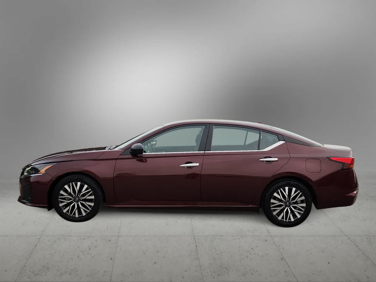 Thumbnail: 2024 Nissan Altima - 5
