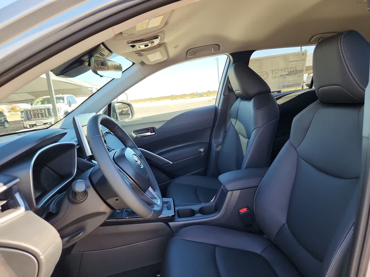 Thumbnail: 2026 Toyota Corolla Cross - 15