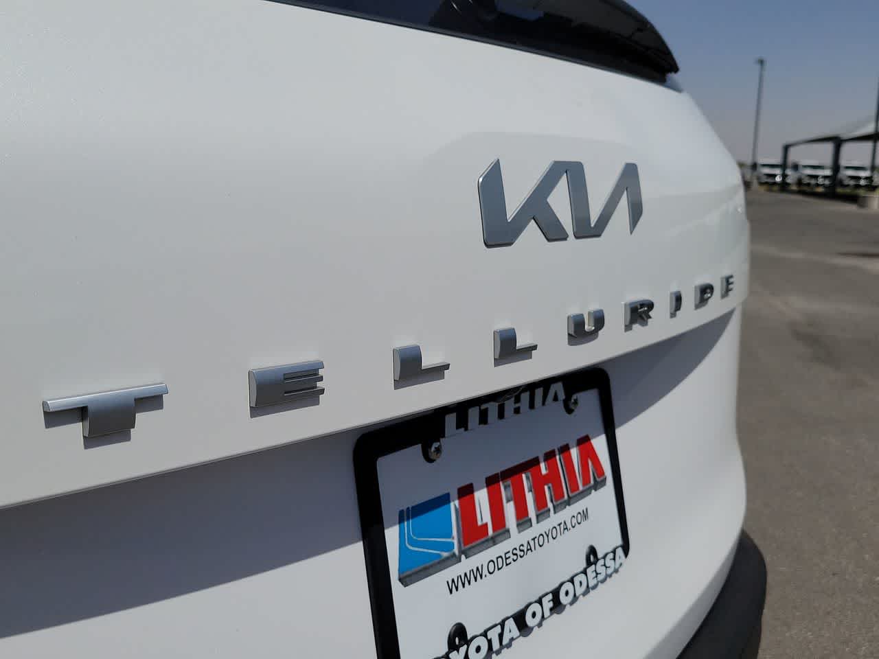 2022 Kia Telluride S 15