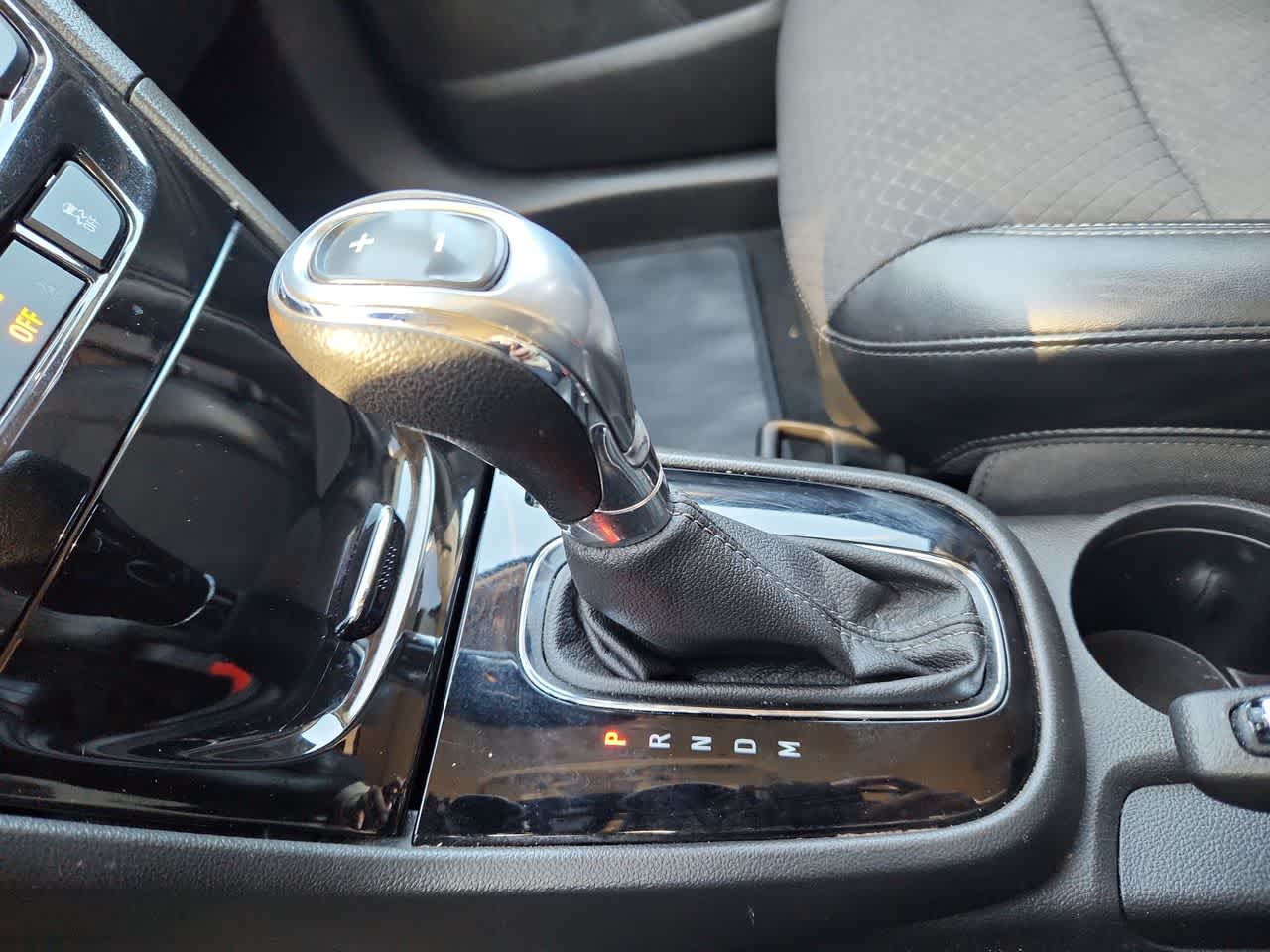 Thumbnail: 2019 Buick Encore - 21