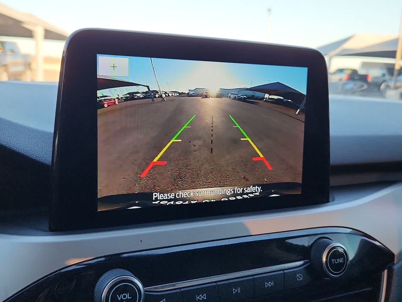 Thumbnail: 2022 Ford Escape - 26